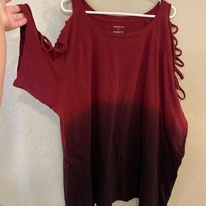 Womens plus Torrid size 5 shirt